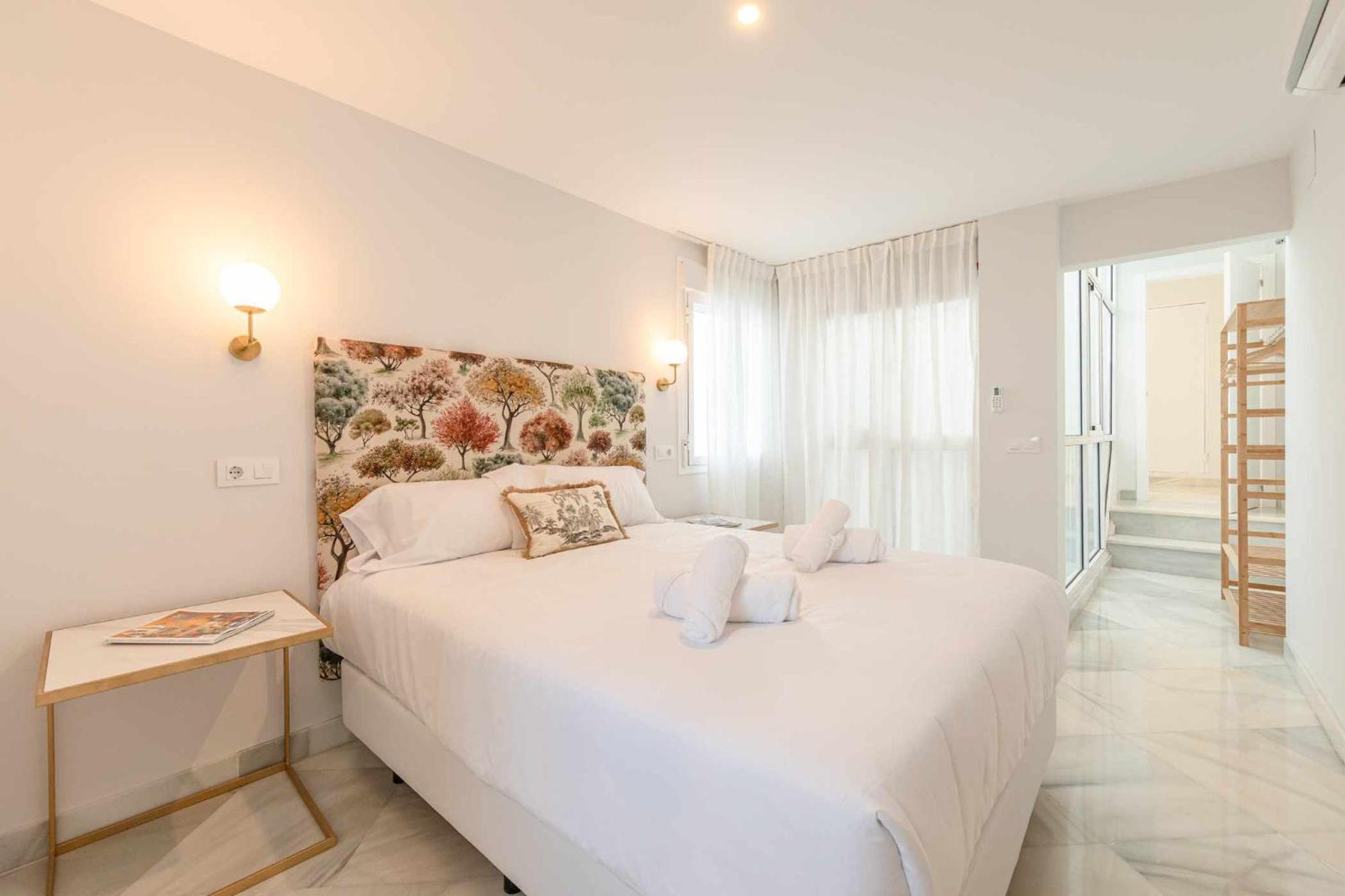 Isg Cuna * Seville